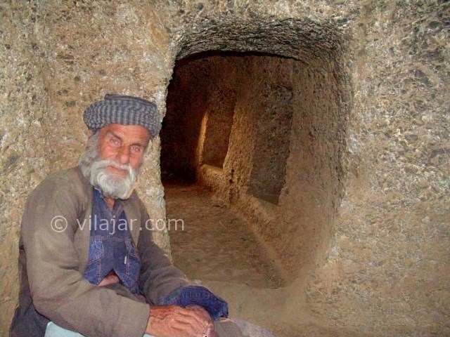 عکس اصلی شماره 1 - غار سنگی حسین کوهکن