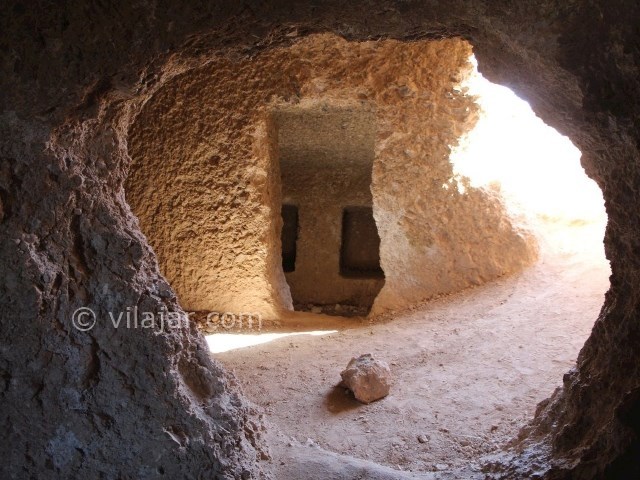 عکس شماره 3 - غار سنگی حسین کوهکن