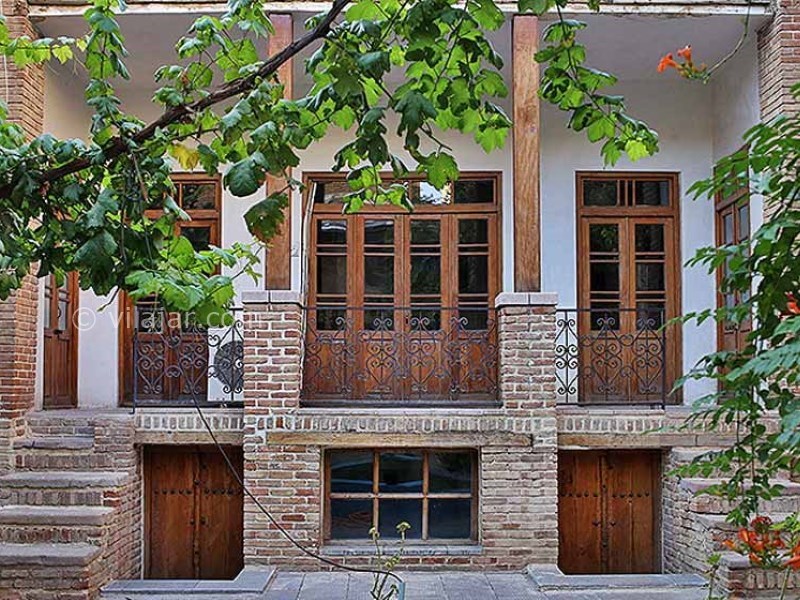 عکس اصلی شماره 2 - خانه زعیم قزوین