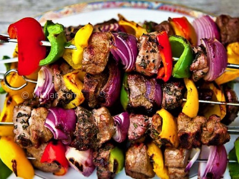 عکس شماره 3 - شیش کباب غذای محلی کردستان