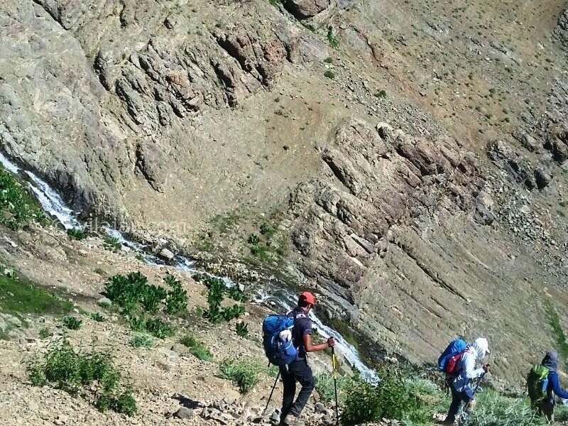 عکس شماره 4 - امامزاده داوود کجاست؟
