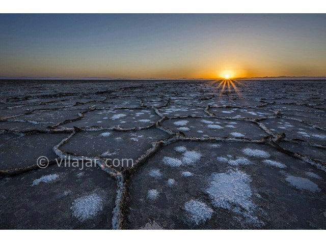 عکس شماره 3 - کویر خارا ورزنه