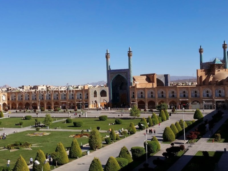 عکس اصلی شماره 2 - میدان نقش جهان اصفهان