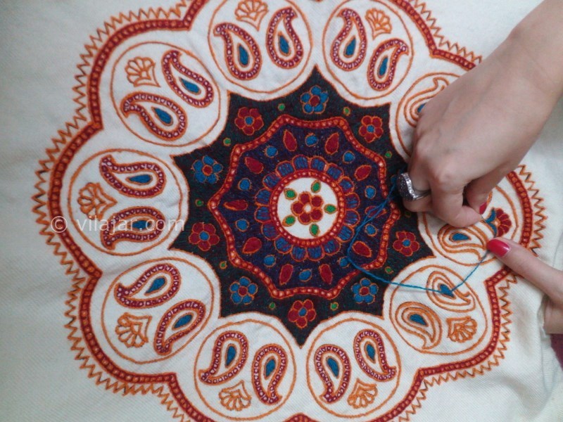 عکس شماره 8 - پته دوزی کرمان