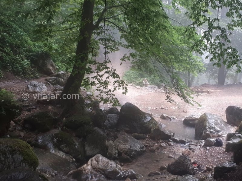 عکس شماره 6 - آبشار پشمکی در پاقلعه گلستان