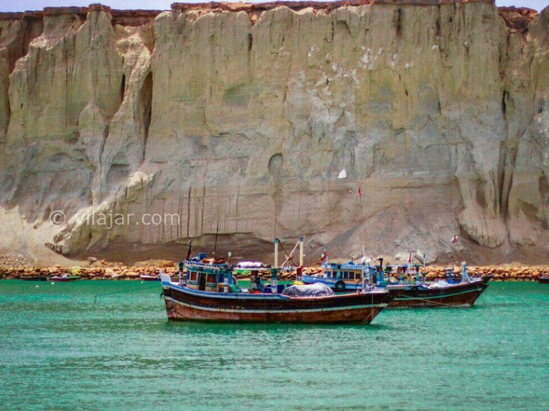 عکس شماره 17 - روستا و بندر بریس