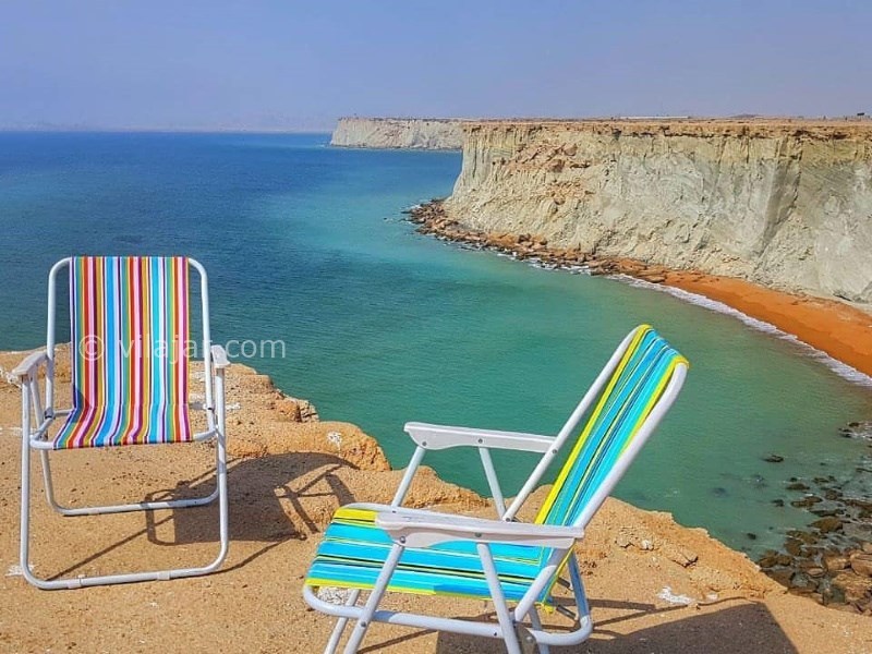 عکس شماره 26 - روستا و بندر بریس