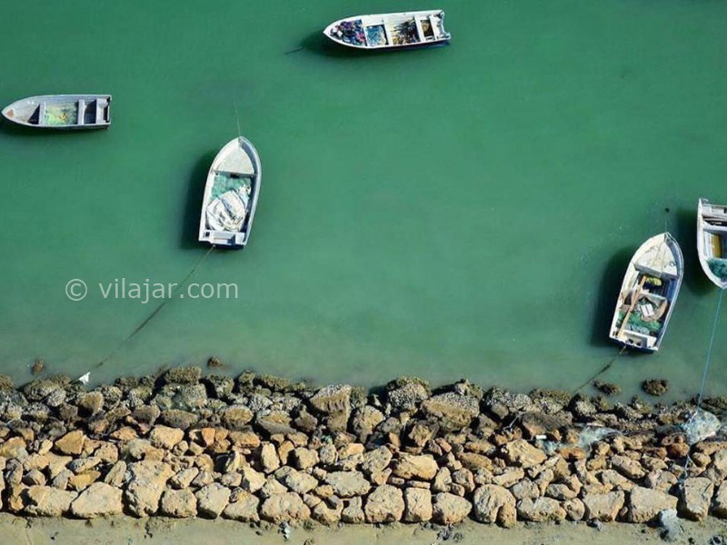 عکس شماره 38 - روستا و بندر بریس