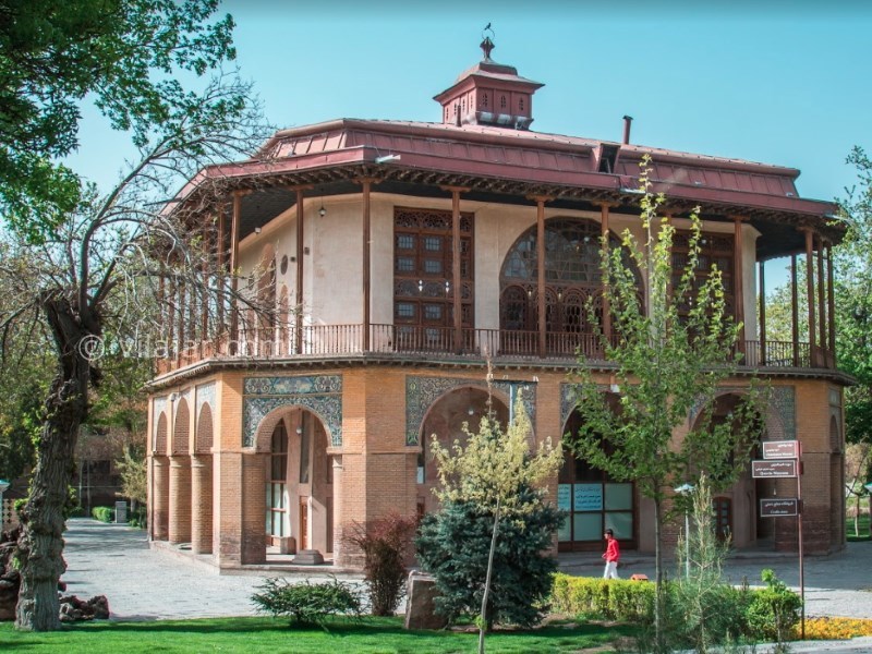 عکس شماره 14 - عمارت چهل ستون (کلاه فرنگی)