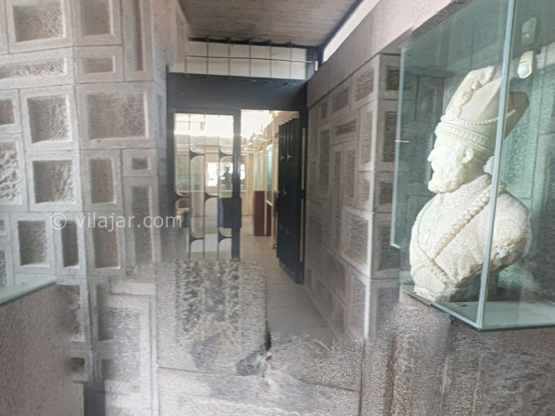 عکس شماره 3 - آرامگاه نادرشاه افشار