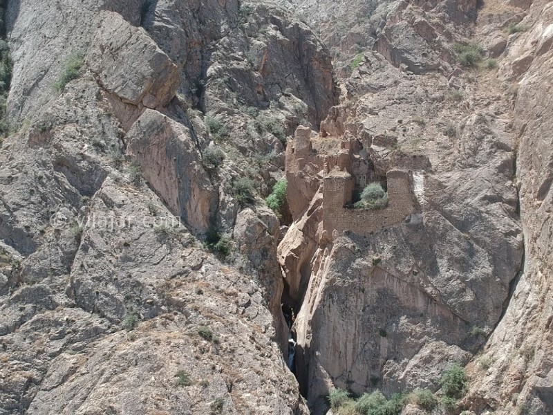 عکس شماره 3 - قلعه ملک بهمن شاهاندشت