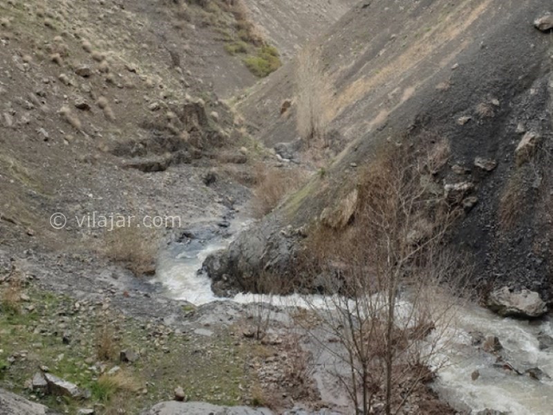 عکس اصلی شماره 5 - دره و آبشار گروبار