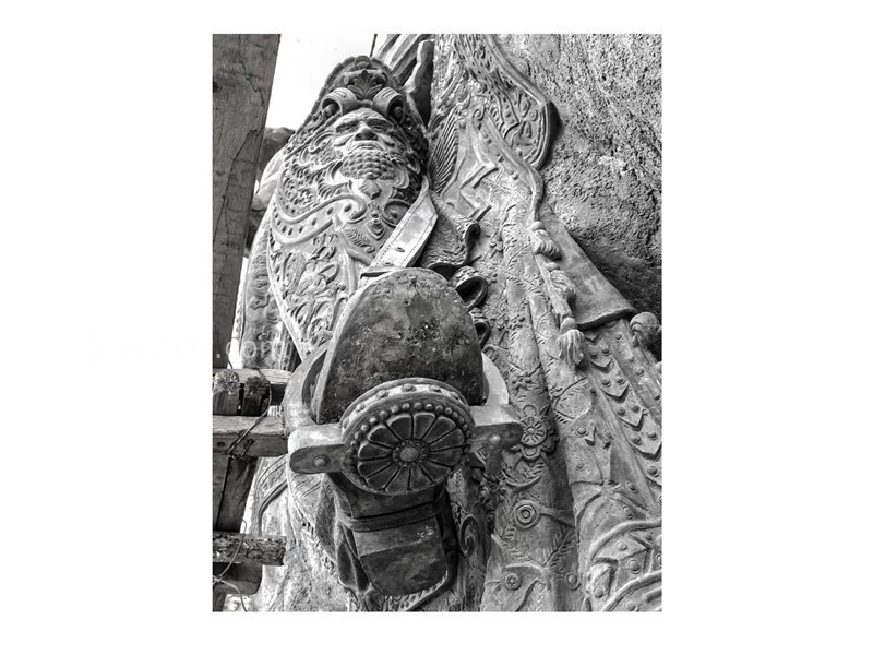 عکس شماره 25 - مجسمه‌ کوروش در کلاردشت