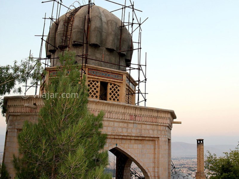عکس شماره 5 - آرامگاه باباکوهی کجاست؟