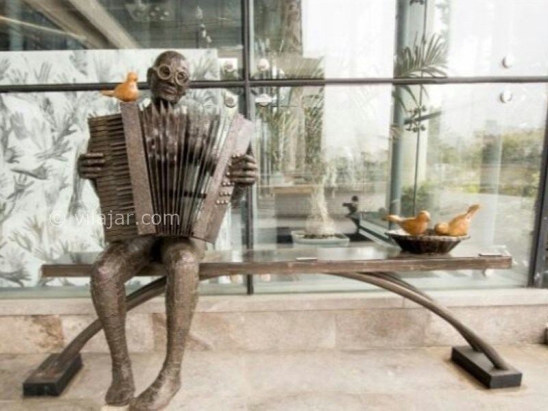 عکس شماره 10 - موزه گالری دیدی