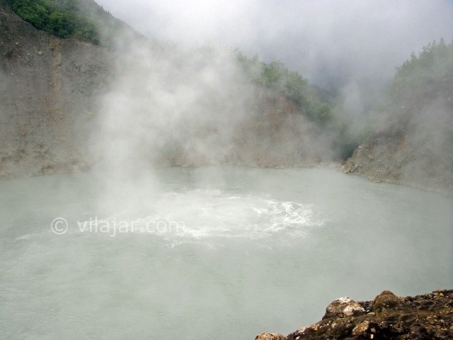 عکس اصلی شماره 1 - چشمه آبگرم و آبشار زیارت
