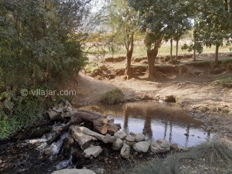 عکس شماره 4 - روستای چنارستان و سراب جانیزه