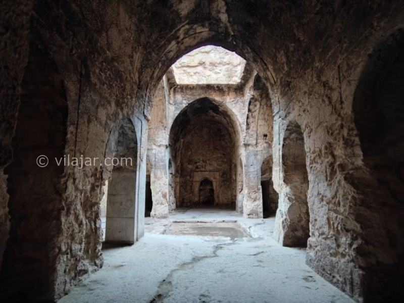 عکس شماره 11 - آتشکده آذرخش داراب