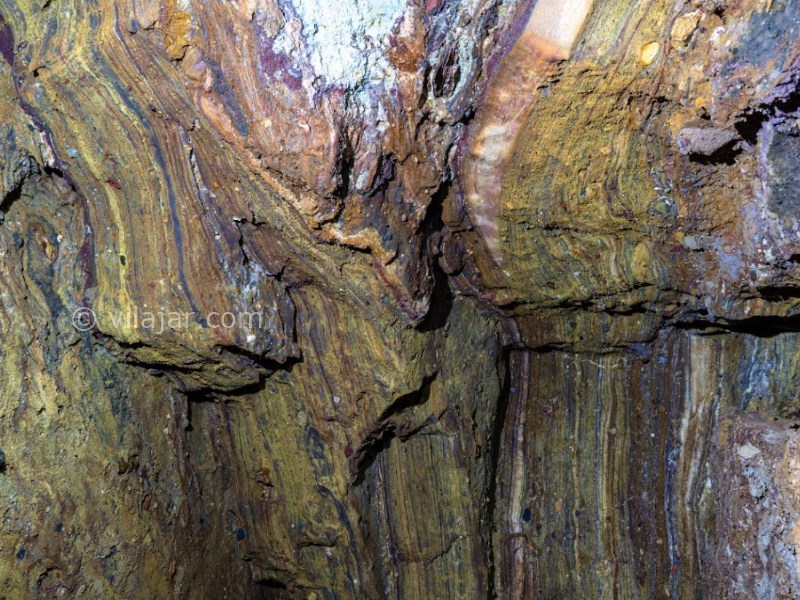 عکس شماره 7 - غار رنگین کمان هرمز