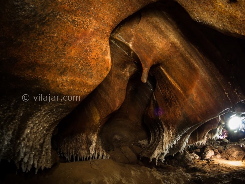 عکس شماره 12 - غار رنگین کمان هرمز