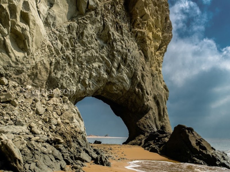 عکس شماره 5 - ساحل لاک پشت ها جزیره هرمز