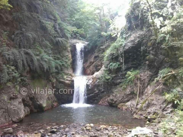 عکس اصلی شماره 1 - آبشار لارچشمه در ماسوله