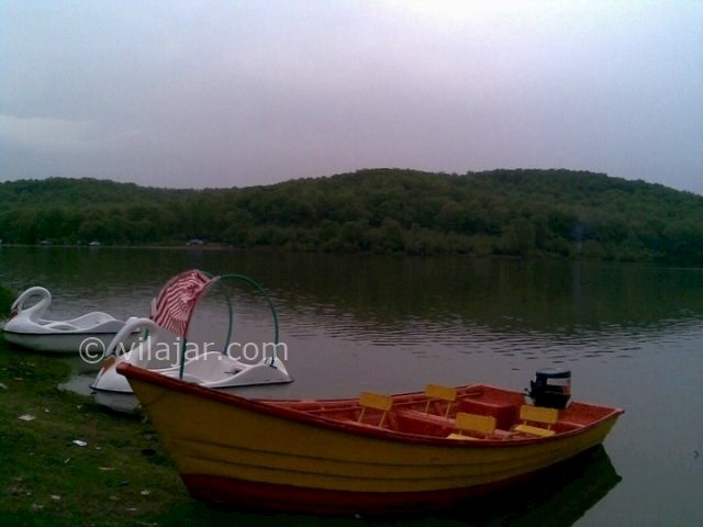 عکس شماره 7 - روستا و دریاچه سقالکسار