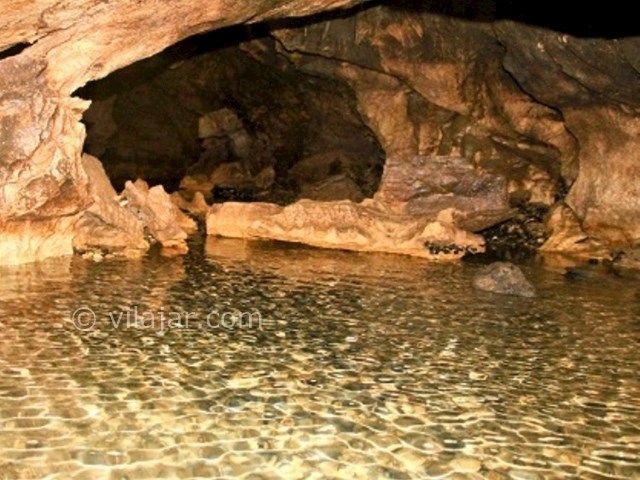 عکس شماره 4 - غار آبی دانیال در سلمان شهر