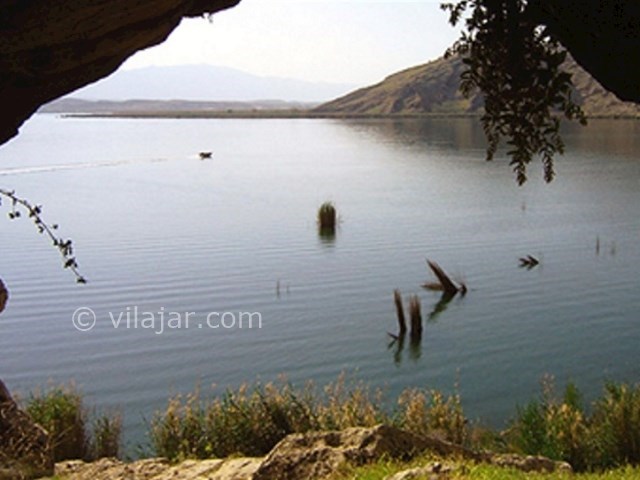عکس اصلی شماره 2 - تالاب آلماگل (دریاچه سیب)