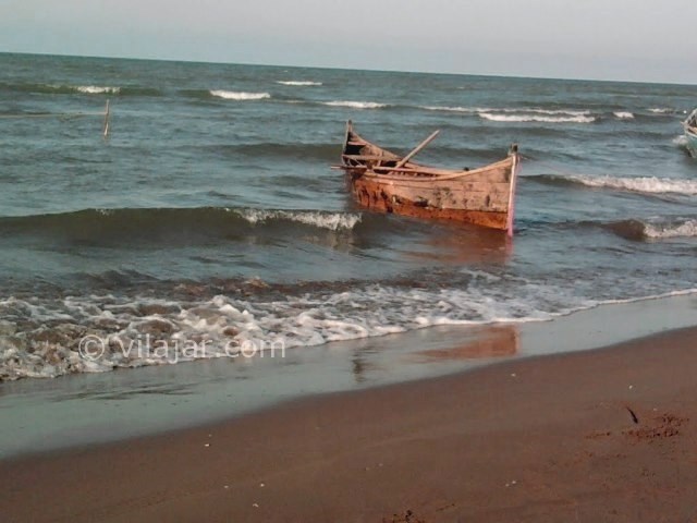 عکس شماره 3 - منطقه ساحلی حاجی بکنده