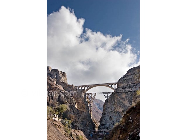 عکس شماره 6 - پل ورسک و سه خط طلا