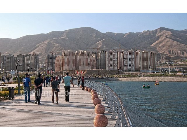 عکس شماره 4 - دریاچه شهدای خلیج فارس