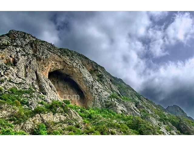 عکس شماره 3 - غار اسپهبد خورشید