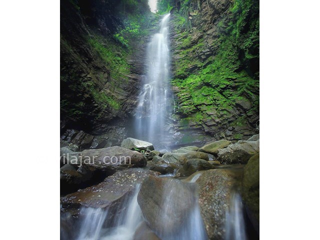 عکس اصلی شماره 4 - آبشار گزو
