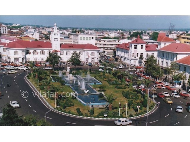 عکس شماره 5 - ساختمان تاریخی شهرداری رشت