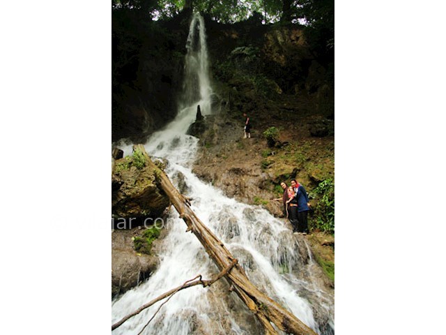 عکس شماره 8 - آبشار سمبی