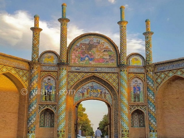 عکس شماره 3 - دروازه ارگ سمنان
