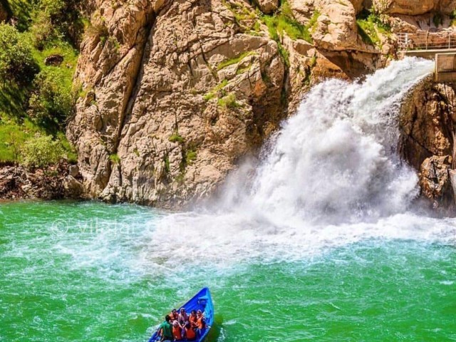 عکس شماره 3 - چشمه بل اورامانات کرمانشاه