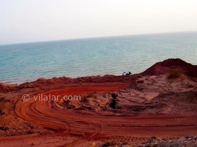 عکس شماره 4 - ساحل سرخ جزیره هرمز