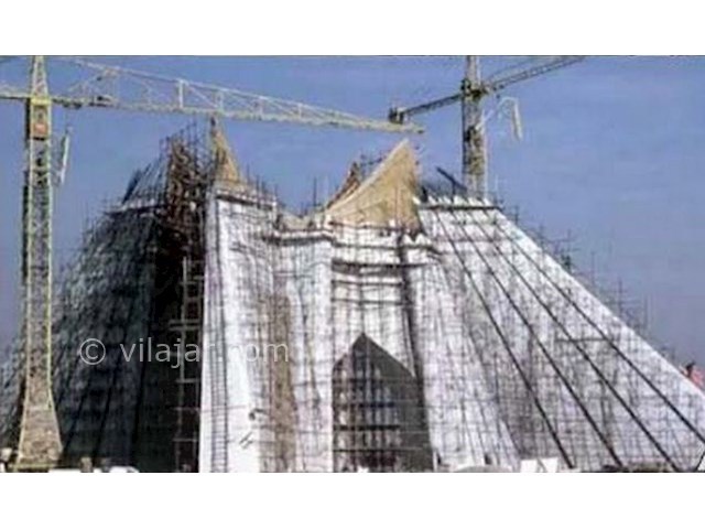 عکس شماره 5 - برج آزادی تهران