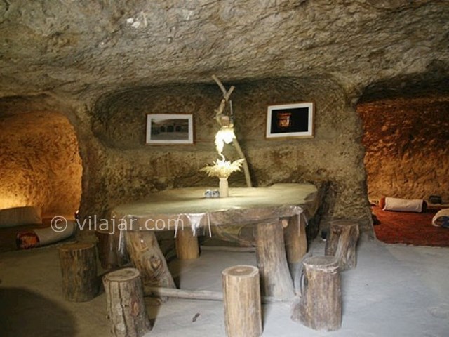 عکس شماره 4 - روستای صخره ای میمند