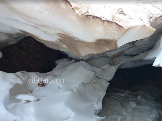 عکس اصلی شماره 2 - غار یخی چما