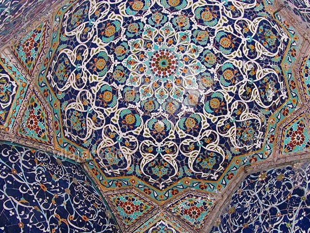 عکس شماره 3 - آرامگاه شاه شجاع