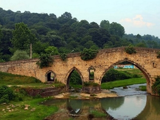 پل شاهپور سوادکوه