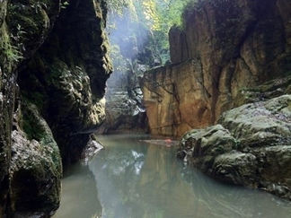 تنگ رودخانچال