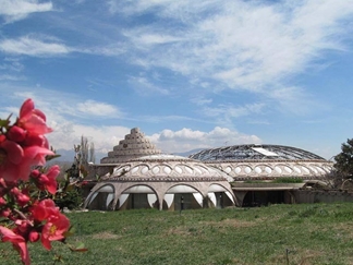 کاخ مروارید کرج