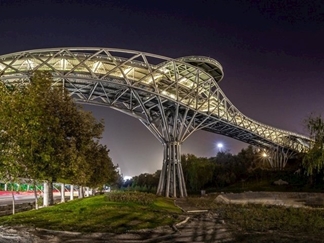 پل طبیعت در تهران