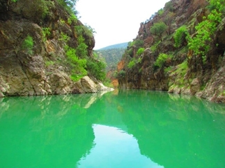 تنگه و آبشار دم اسب