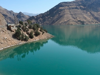 دهکده واریان در جاده چالوس