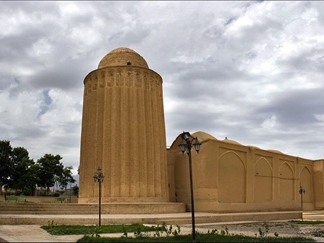 برج کاشانه بسطام